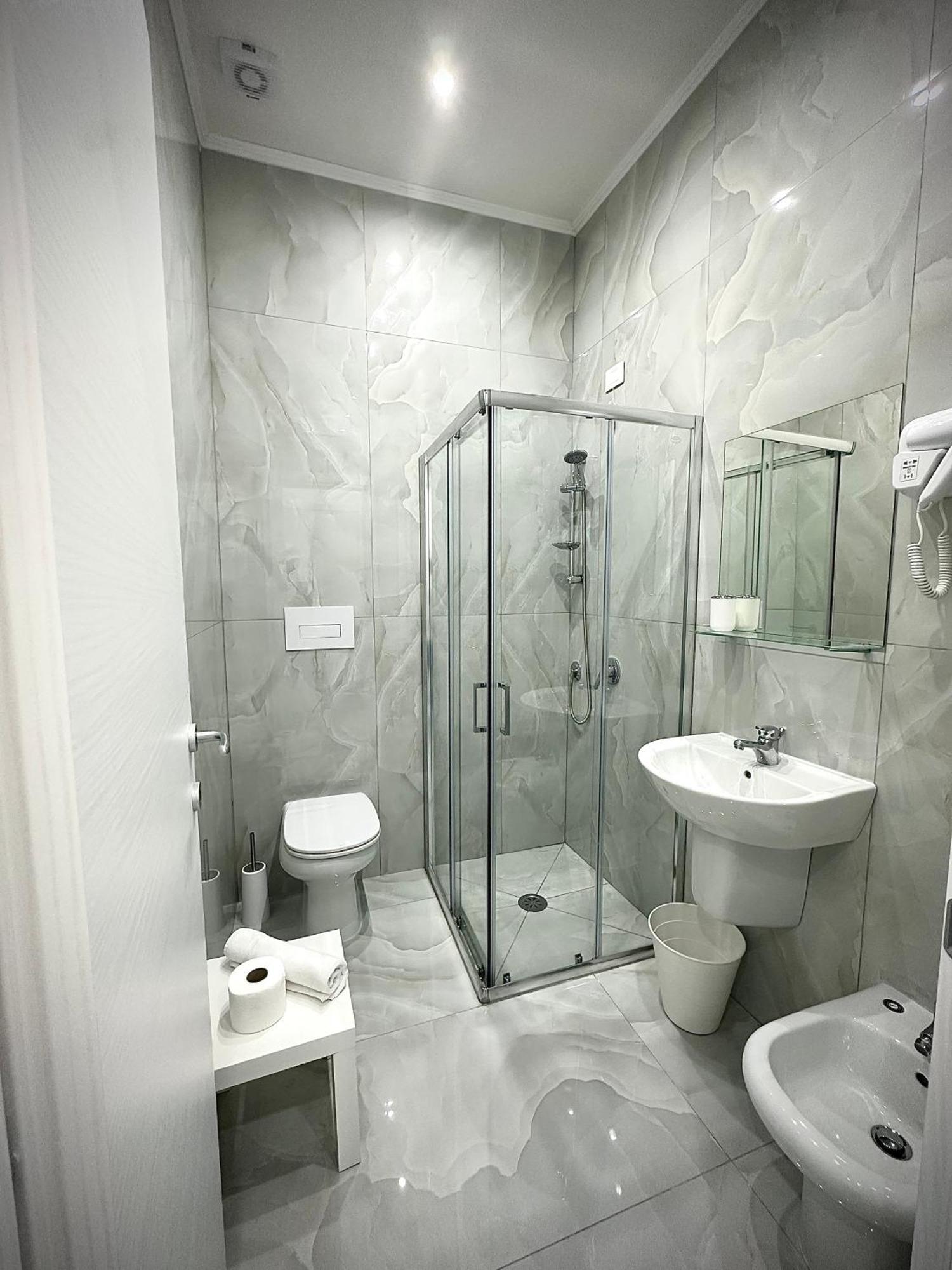 Marvit Central Luxury Napoli Esterno foto